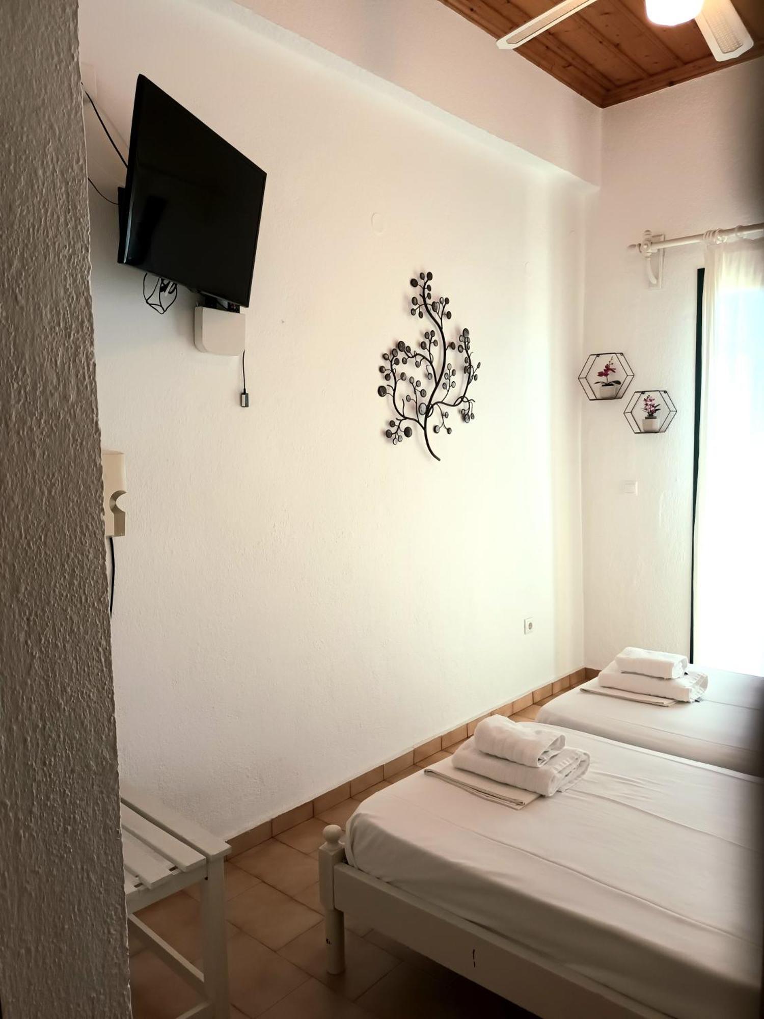 Skardamoula'S Studios N Apartments Kardamyli Exterior foto